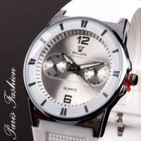 Montre fashion bracelet en silicone blanc et cadran 3,5 cm